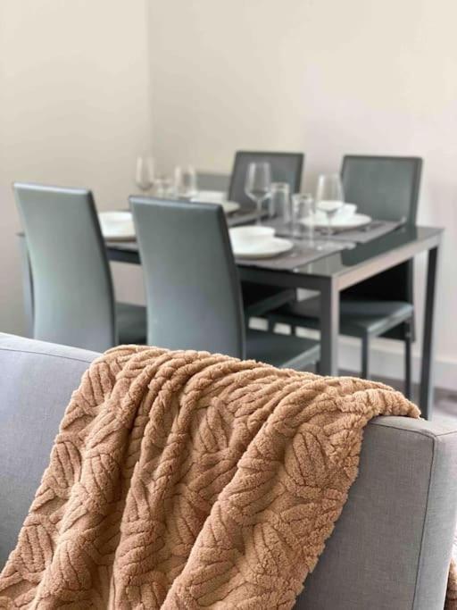 דירות קאמברידג' Modern Flat Near Train Station With Free Parking מראה חיצוני תמונה