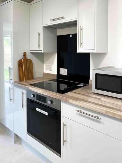 דירות קאמברידג' Modern Flat Near Train Station With Free Parking מראה חיצוני תמונה